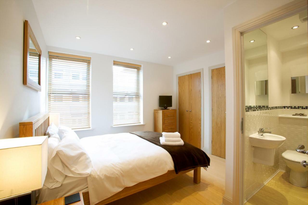 2 Bed 2 Bath At Pelican Hse In Newbury - Free Secure, Allocated Parking Luaran gambar